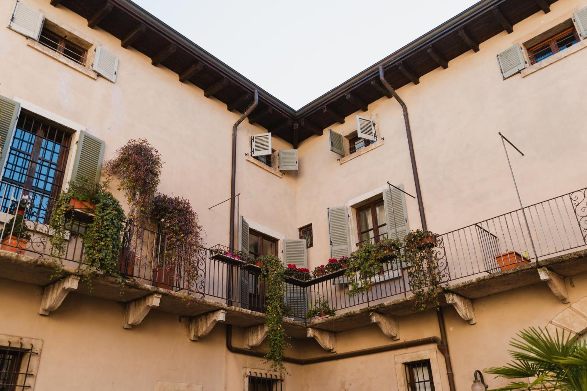 Loft Artigliere Centro Verona 120Mq 4 Rooms Exteriér fotografie