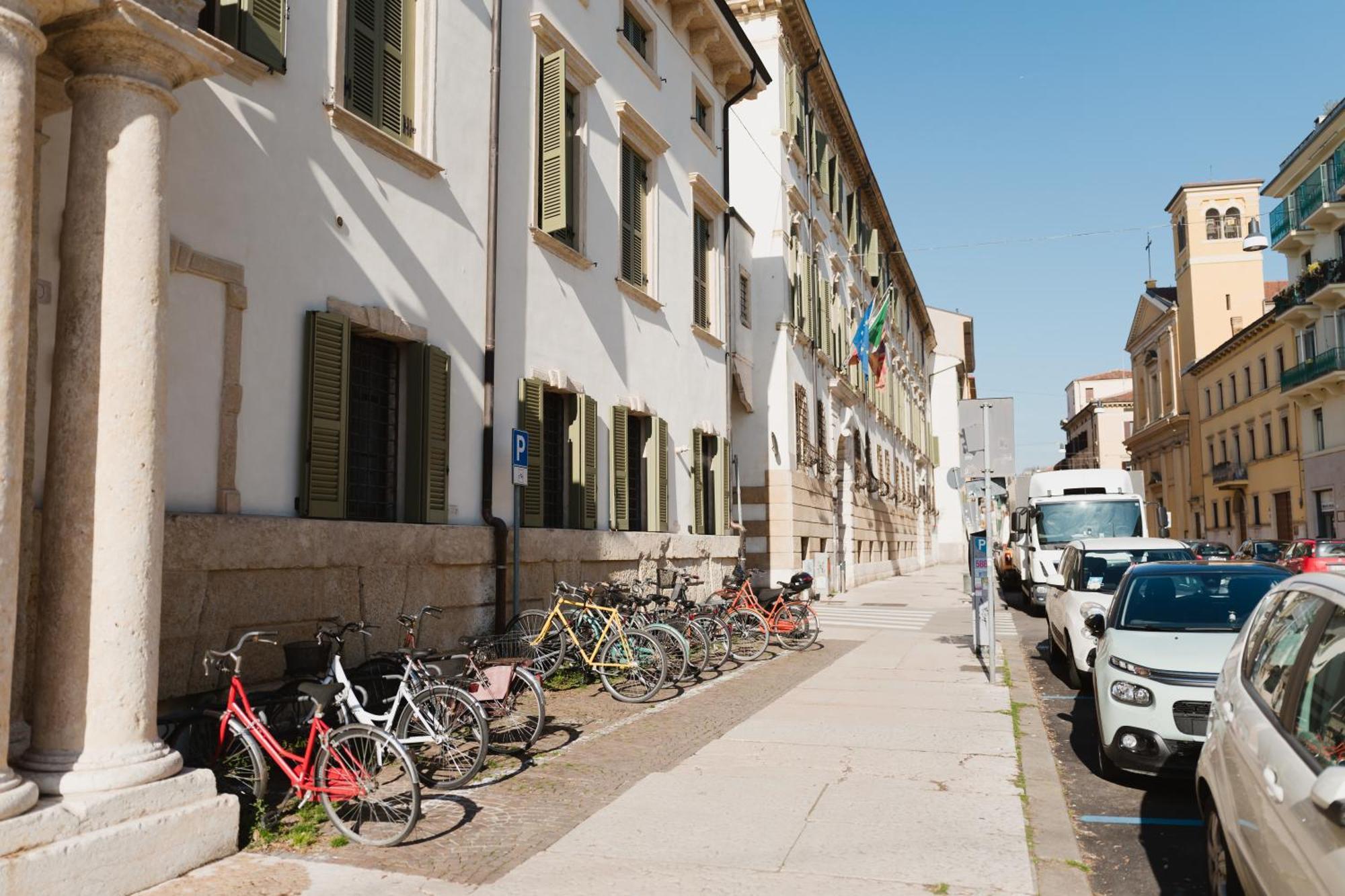 Loft Artigliere Centro Verona 120Mq 4 Rooms Exteriér fotografie